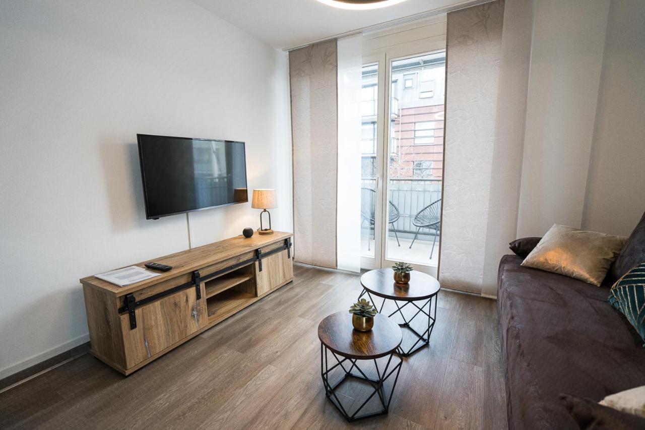 Stylisches Apartment Im Herzen Von Dresden + Parkplatz + Netflix + Self Check-In Экстерьер фото